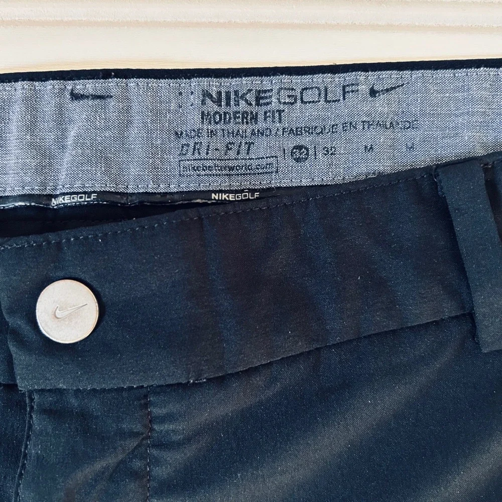 Nike Golf Modern Fit Shorts Men's 32 Black Dri-FIT Flat Front Tour Performance